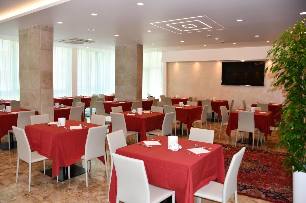 Hotel Playa بيبيوني المظهر الخارجي الصورة